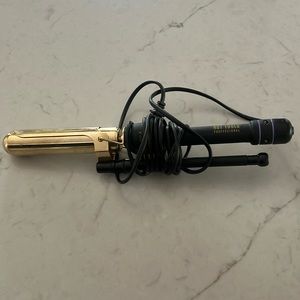 Hot tools professional curling iron. Model 1130